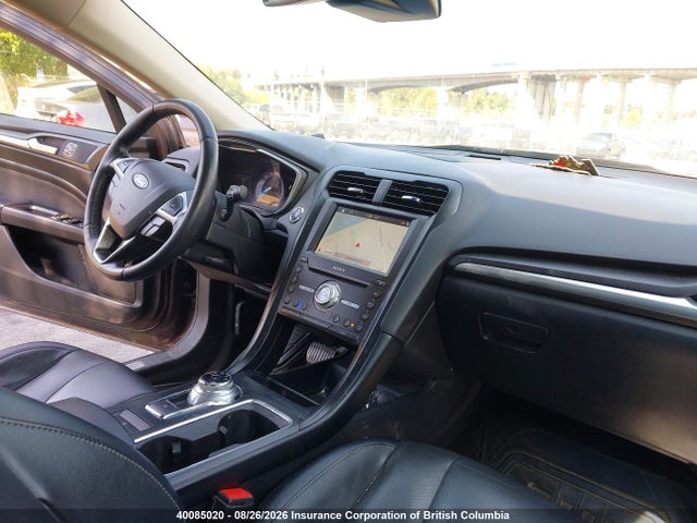 3FA6P0RU1KR227301 Ford Fusion Hybrid Titanium