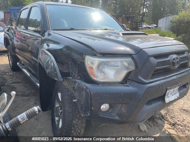 2013 Toyota Tacoma V6 მანქანა იყიდება აუქციონზე, vin: 5TFMU4FN6DX018564, აუქციონის ნომერი: 40085023