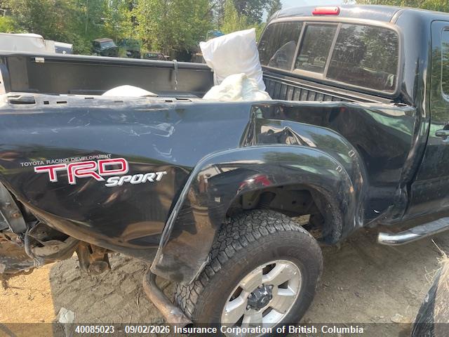2013 Toyota Tacoma V6 მანქანა იყიდება აუქციონზე, vin: 5TFMU4FN6DX018564, აუქციონის ნომერი: 40085023
