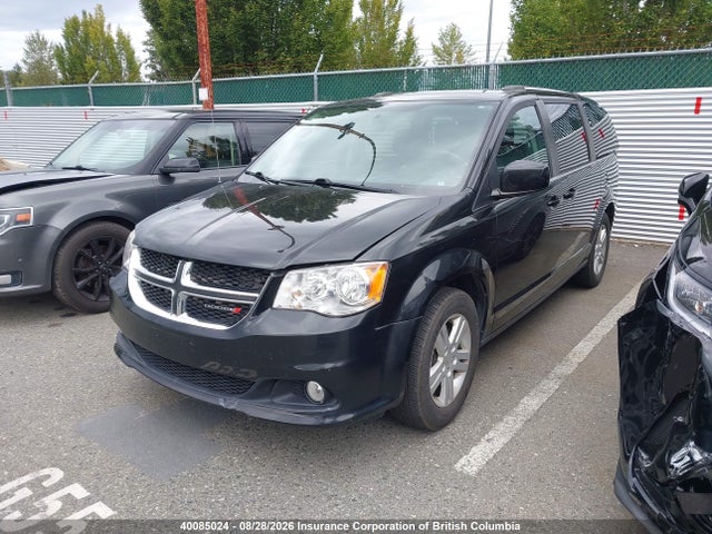 Dodge Grand Caravan Crew 2018 2C4RDGDG9JR167489 Image 2