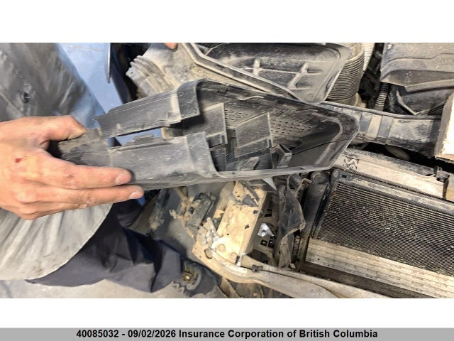 Aukcja sprzedaży 2015 Audi A4, vin: WAUFFCFL5FN001360, numer aukcji: 40085032