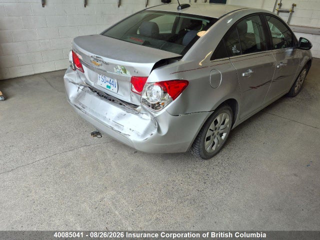 1G1PC5SB0F7131133 Chevrolet Cruze