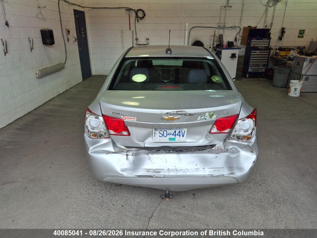 1G1PC5SB0F7131133 Chevrolet Cruze