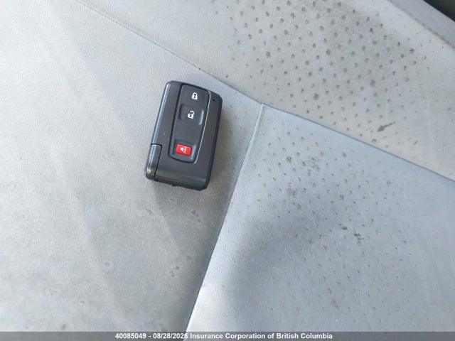 2004 Toyota Prius მანქანა იყიდება აუქციონზე, vin: JTDKB22U440103894, აუქციონის ნომერი: 40085049