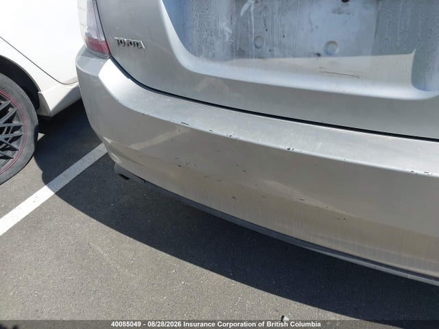 2004 Toyota Prius მანქანა იყიდება აუქციონზე, vin: JTDKB22U440103894, აუქციონის ნომერი: 40085049
