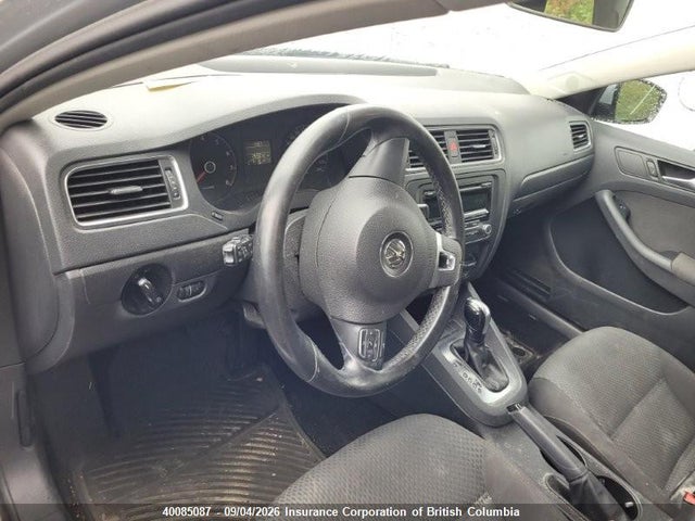 40085087 :رقم المزاد ، 3VWDK7AJ9CM382488 vin ، 2012 Volkswagen Jetta مزاد بيع