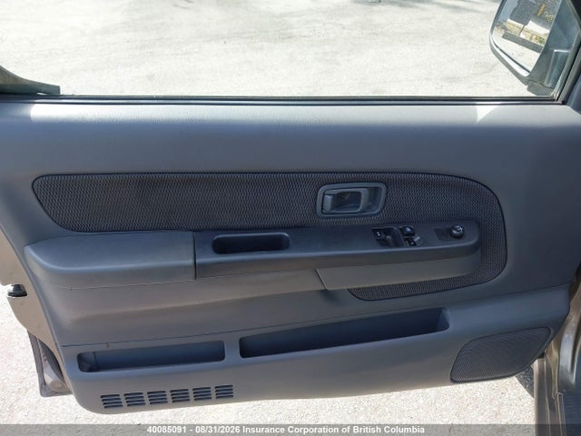 40085091 :رقم المزاد ، 1N6DD26T24C458496 vin ، 2004 Nissan Frontier Xe مزاد بيع