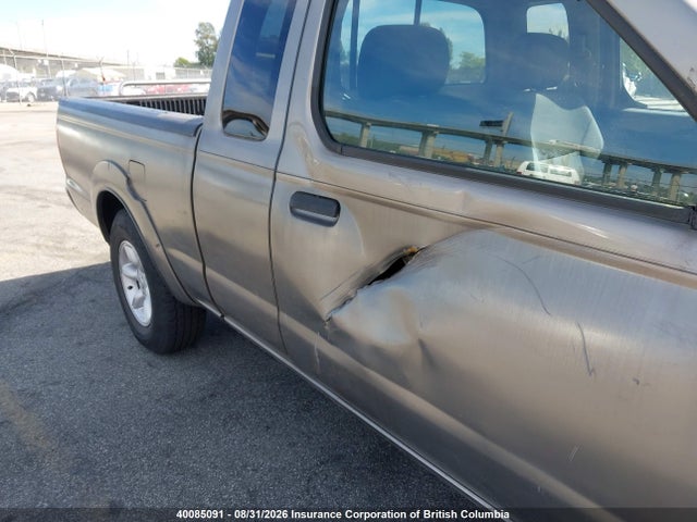 40085091 :رقم المزاد ، 1N6DD26T24C458496 vin ، 2004 Nissan Frontier Xe مزاد بيع
