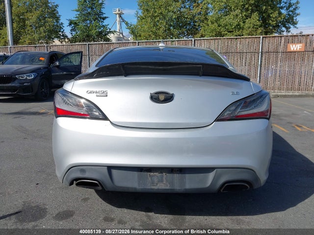 2010 Hyundai Genesis Coupe 3.8l მანქანა იყიდება აუქციონზე, vin: KMHHU6KH9AU013736, აუქციონის ნომერი: 40085139