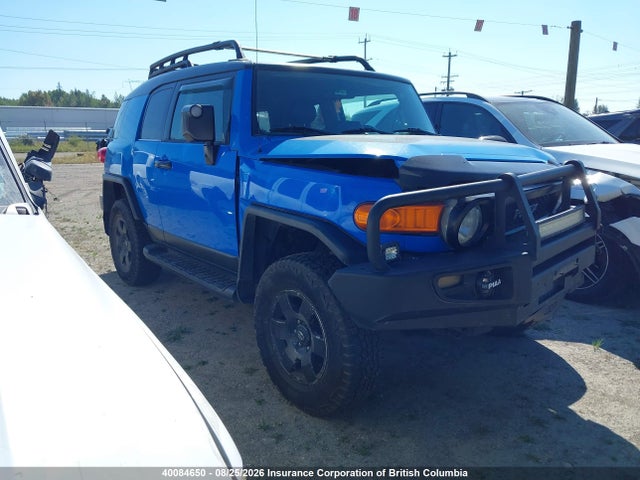 40084650 :رقم المزاد ، JTEBU11F070033365 vin ، 2007 Toyota Fj Cruiser مزاد بيع