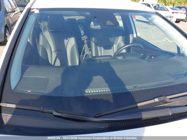 JTDKAMFP5N3198579 Toyota Prius