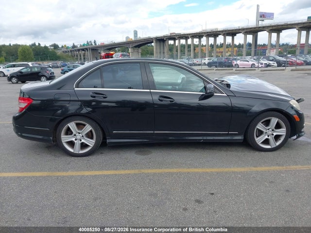 40085250 :رقم المزاد ، WDDGF5EB9AF443028 vin ، 2010 Mercedes-benz C 300 مزاد بيع