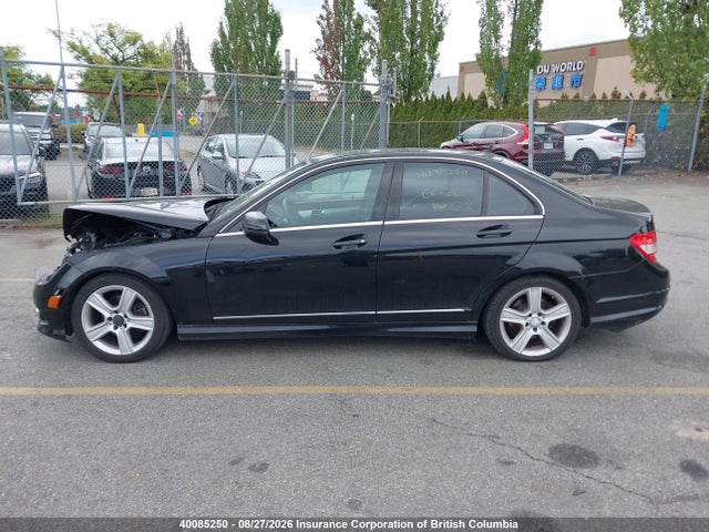 40085250 :رقم المزاد ، WDDGF5EB9AF443028 vin ، 2010 Mercedes-benz C 300 مزاد بيع