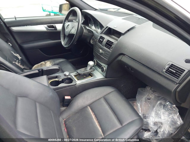 40085250 :رقم المزاد ، WDDGF5EB9AF443028 vin ، 2010 Mercedes-benz C 300 مزاد بيع