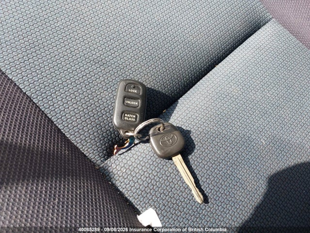 40085289 :رقم المزاد ، 2T1KR32E66C558281 vin ، 2006 Toyota Matrix Xr/xrs مزاد بيع