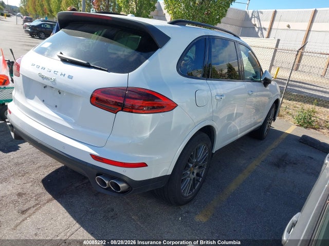 WP1AE2A2XJLA72744 Porsche Cayenne Se Hybrid/platinum