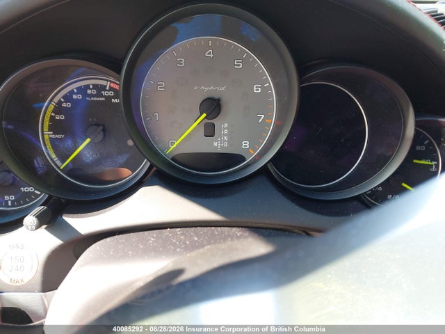 WP1AE2A2XJLA72744 Porsche Cayenne Se Hybrid/platinum