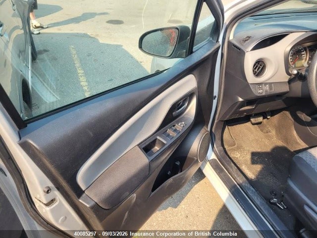 Toyota Yaris 2016 VNKKTUD39GA066571 Image 18