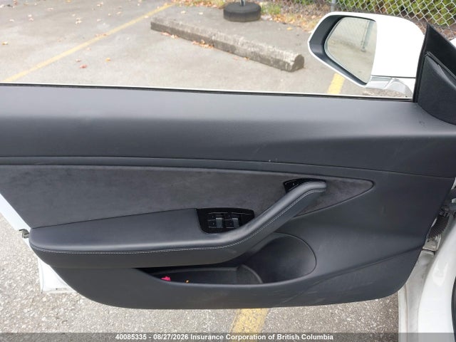 Tesla MODEL 3 2018 5YJ3E1EB1JF107592 Image 21