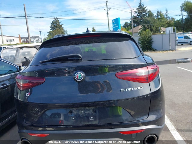 ZASFAKNN0J7B65005 Alfa Romeo Stelvio Ti Sport