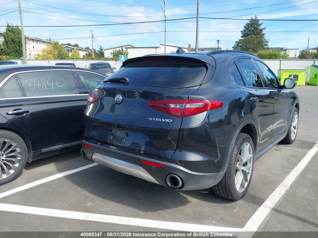 ZASFAKNN0J7B65005 Alfa Romeo Stelvio Ti Sport
