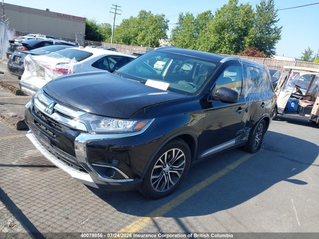 40079856 :رقم المزاد ، JA4AZ2A37JZ616509 vin ، 2018 Mitsubishi Outlander Es مزاد بيع