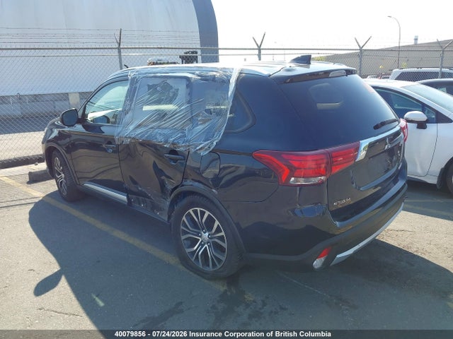 40079856 :رقم المزاد ، JA4AZ2A37JZ616509 vin ، 2018 Mitsubishi Outlander Es مزاد بيع