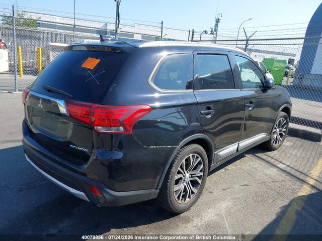 40079856 :رقم المزاد ، JA4AZ2A37JZ616509 vin ، 2018 Mitsubishi Outlander Es مزاد بيع
