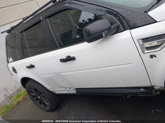 Продаж на аукціоні авто 2014 Land Rover Lr2 Hse, vin: SALFR2BG0EH403094, номер лоту: 40085030