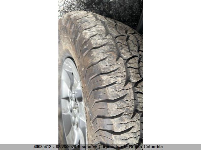 40085412 :رقم المزاد ، JTEBU5JR1B5056330 vin ، 2011 Toyota 4runner Sr5/limited/trail مزاد بيع