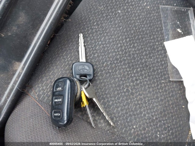 40085455 :رقم المزاد ، 2T1KR32E93C702644 vin ، 2003 Toyota Corolla Matrix Xr مزاد بيع