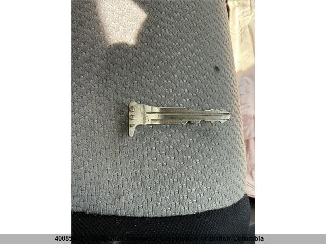 40085473 :رقم المزاد ، JTDKTUD31CD534181 vin ، 2012 Toyota Yaris مزاد بيع
