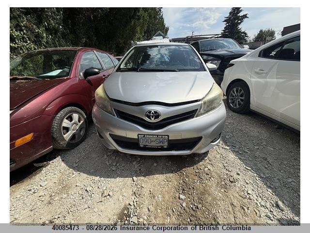 40085473 :رقم المزاد ، JTDKTUD31CD534181 vin ، 2012 Toyota Yaris مزاد بيع