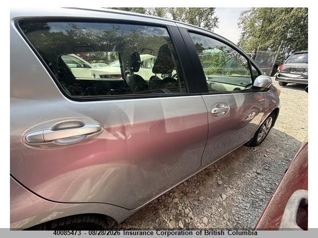 40085473 :رقم المزاد ، JTDKTUD31CD534181 vin ، 2012 Toyota Yaris مزاد بيع