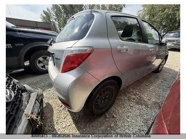 40085473 :رقم المزاد ، JTDKTUD31CD534181 vin ، 2012 Toyota Yaris مزاد بيع