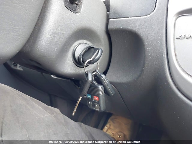 2005 Ford Escape Hybrid მანქანა იყიდება აუქციონზე, vin: 1FMCU96H75KC74208, აუქციონის ნომერი: 40085475