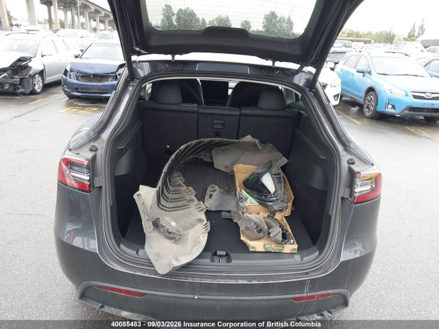 LRWYGDFD4PC136508 Tesla Model Y