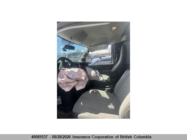 Chevrolet Express G2500 2024 1GCWGAF77R1119106 Image 9