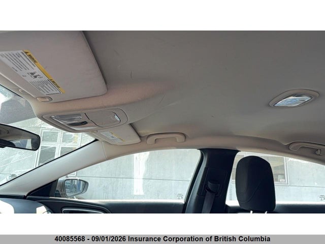 1C3CCCFBXFN531060 Chrysler 200