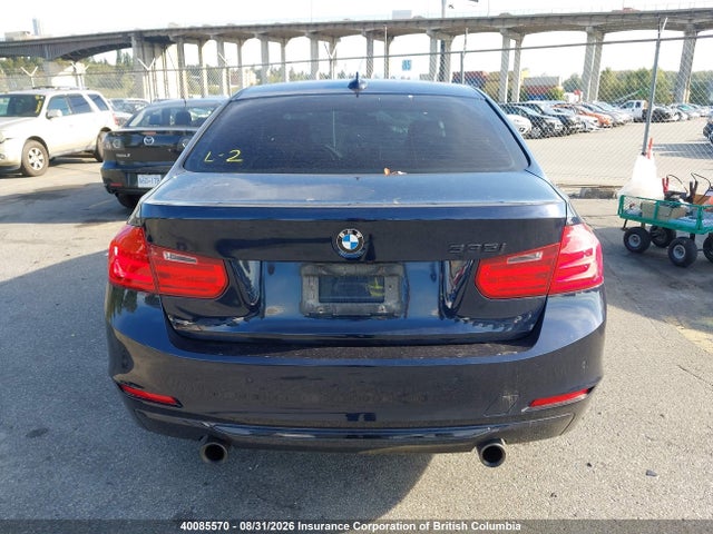 WBA3B9C57FF588825 BMW 3-SERIES