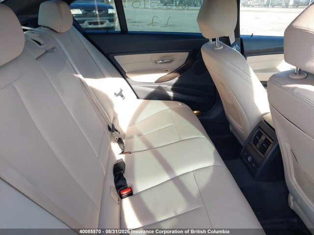 WBA3B9C57FF588825 BMW 3-SERIES