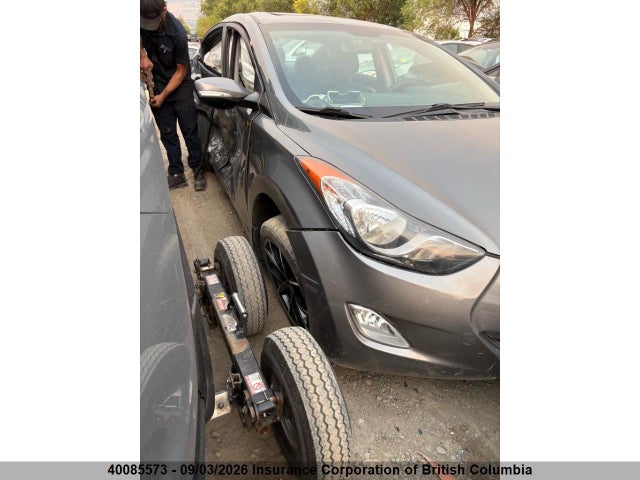 40085573 :رقم المزاد ، 5NPDH4AE3DH274670 vin ، 2013 Hyundai Elantra Gls/limited مزاد بيع