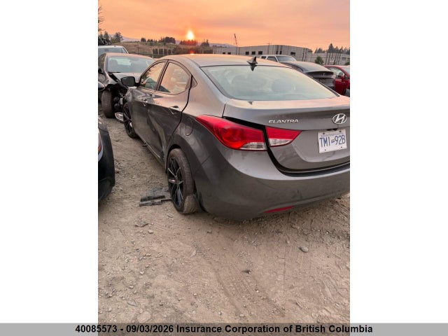 40085573 :رقم المزاد ، 5NPDH4AE3DH274670 vin ، 2013 Hyundai Elantra Gls/limited مزاد بيع