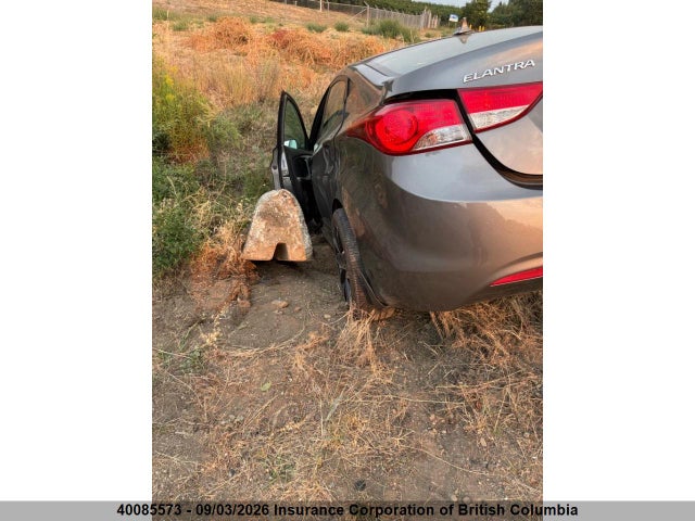 40085573 :رقم المزاد ، 5NPDH4AE3DH274670 vin ، 2013 Hyundai Elantra Gls/limited مزاد بيع