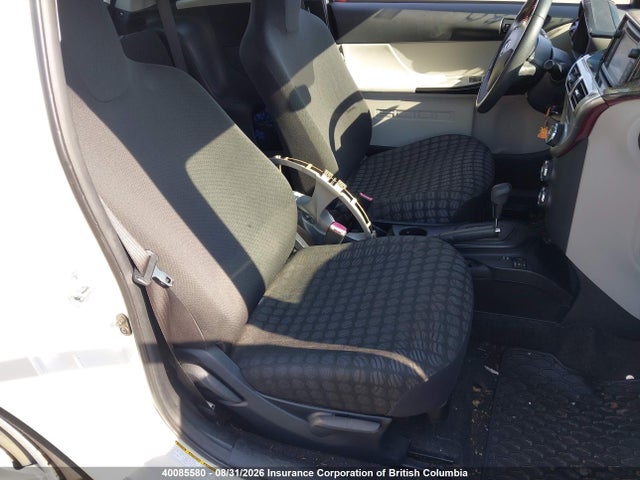 JTNJJXB0XFJ030628 Scion IQ