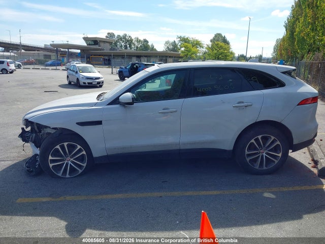SADCJ2FN0JA325238 Jaguar F-pace Premium