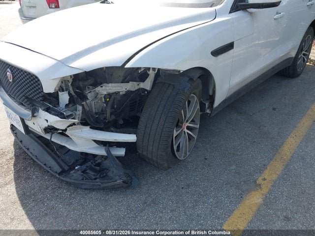 SADCJ2FN0JA325238 Jaguar F-pace Premium