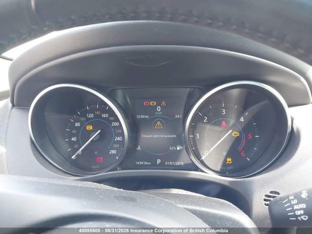 SADCJ2FN0JA325238 Jaguar F-pace Premium