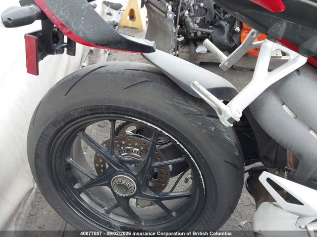 Ducati Streetfighter V4/v4s 2022 ZDMFAKNW2NB007712 Image 13