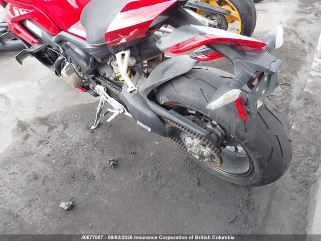 Ducati Streetfighter V4/v4s 2022 ZDMFAKNW2NB007712 Image 3